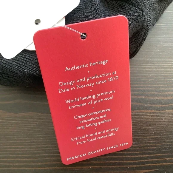 NWT Dale of Norway Double layer Merino Wool Toque/Hat/Beanie, Red & Grey - Picture 4 of 10